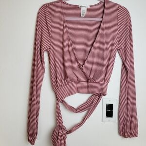 Belita Faux Wrap Mauve Striped Pattern Long Sleeve Wrap Crop Top Size M  NWOT